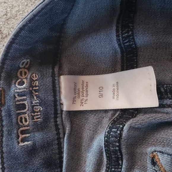 Maurices High Rise jeans - Picture 5 of 5